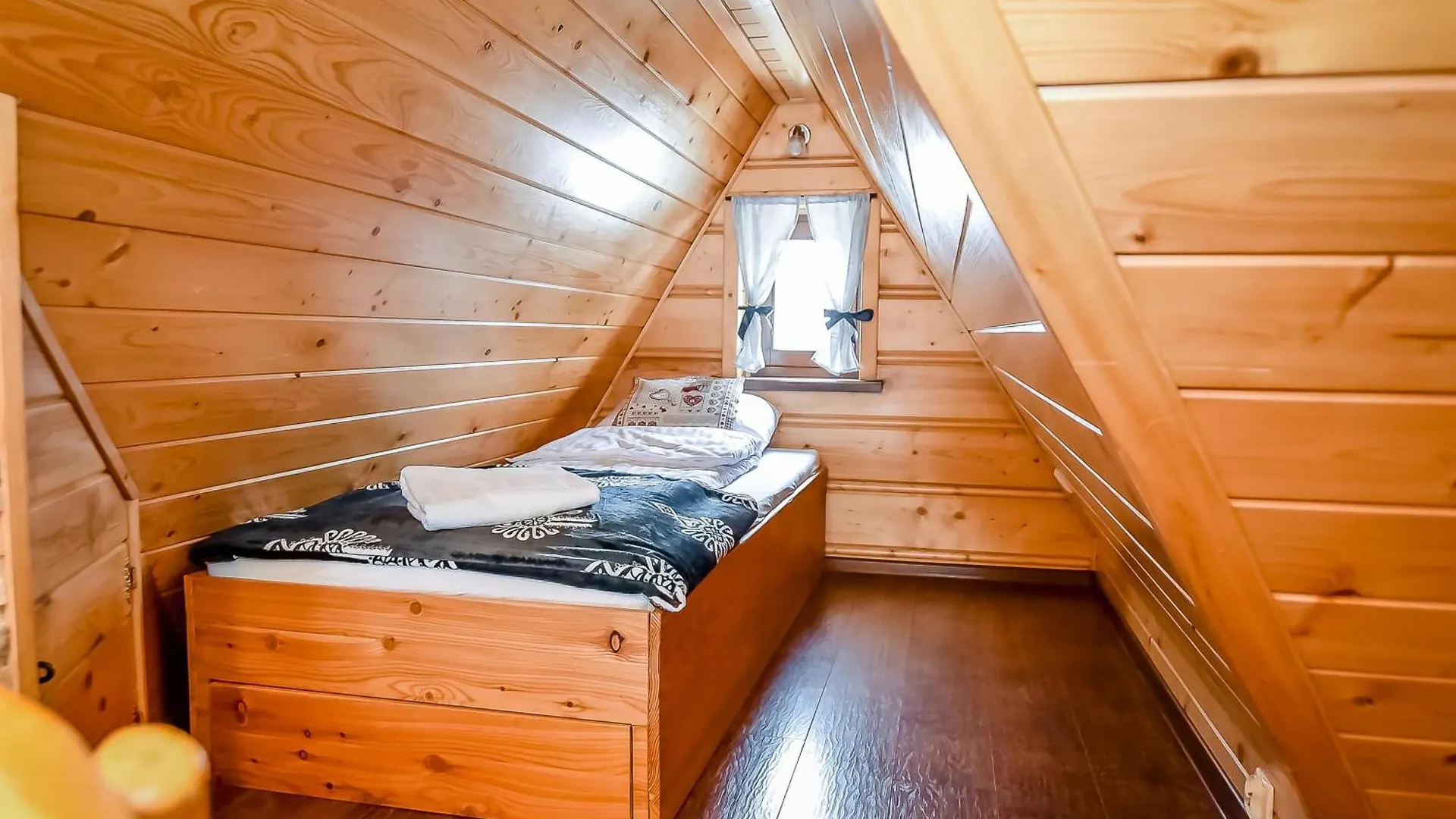 Apart4Sleepers Dwupoziomowy Apartament Wichrowe Wzgorze ザコパネ ポーランド