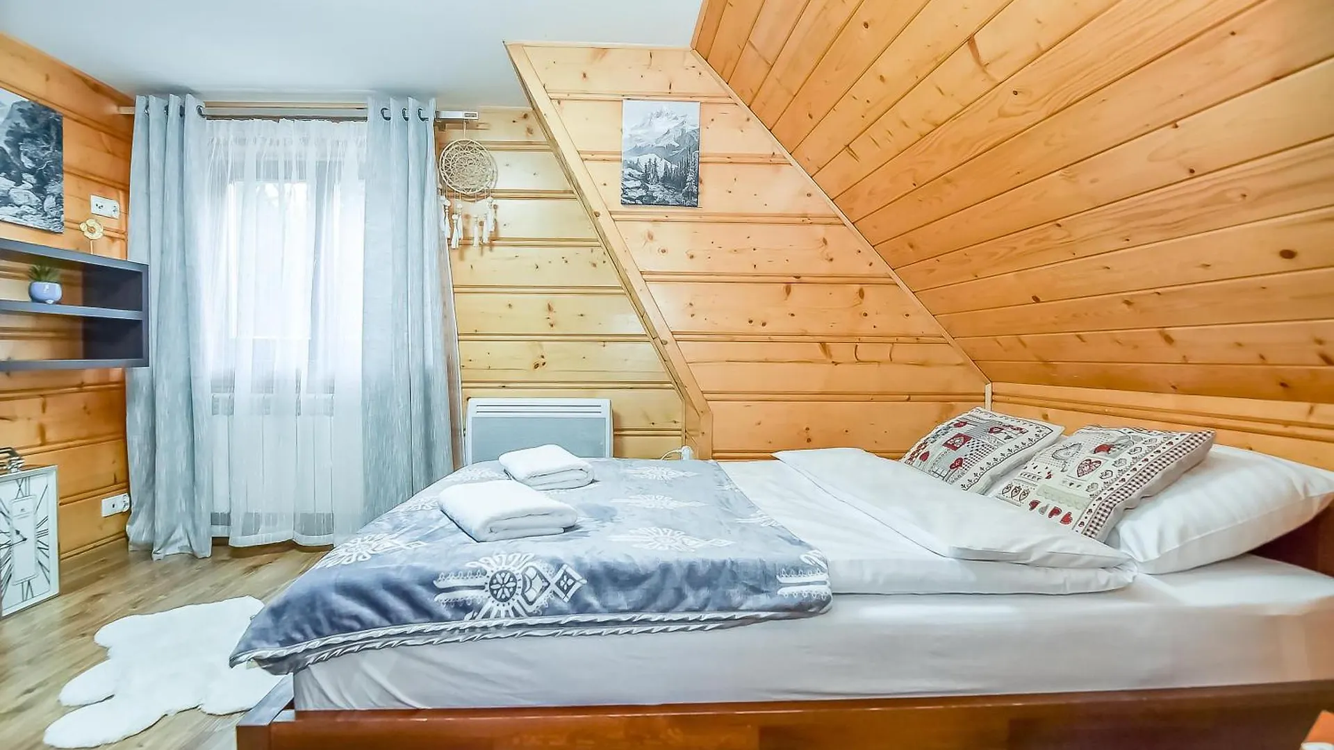 Apart4Sleepers Dwupoziomowy Apartament Wichrowe Wzgorze ザコパネ アパート