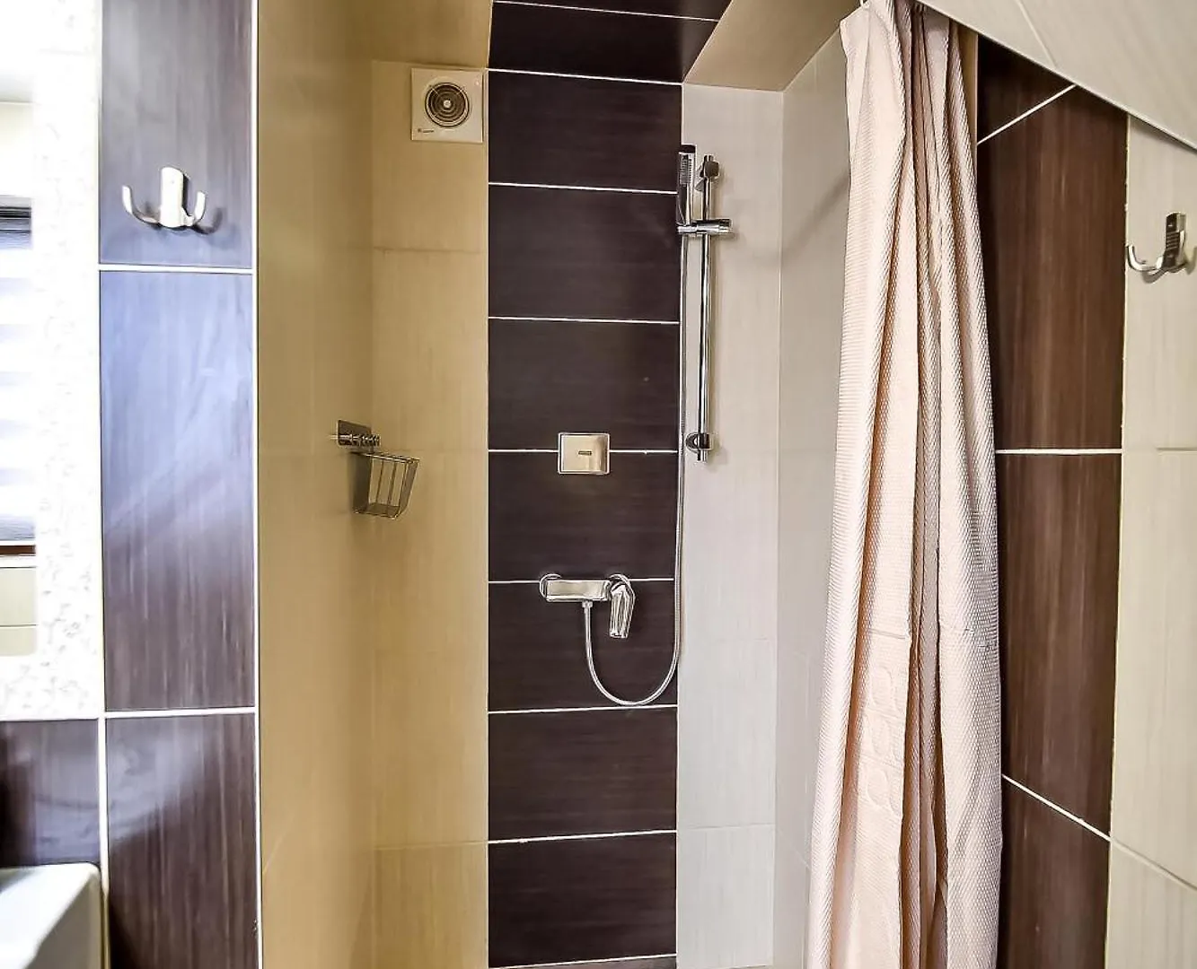 Apart4Sleepers Dwupoziomowy Apartament Wichrowe Wzgorze ザコパネ アパート