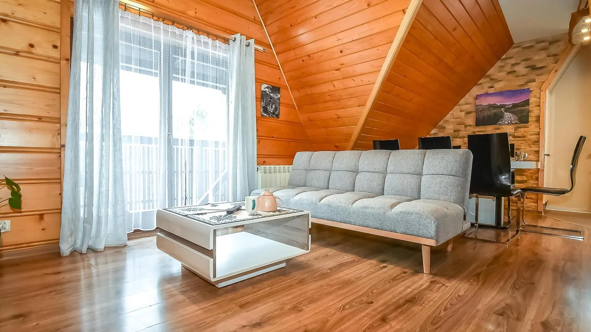 Apart4Sleepers Dwupoziomowy Apartament Wichrowe Wzgorze ザコパネ