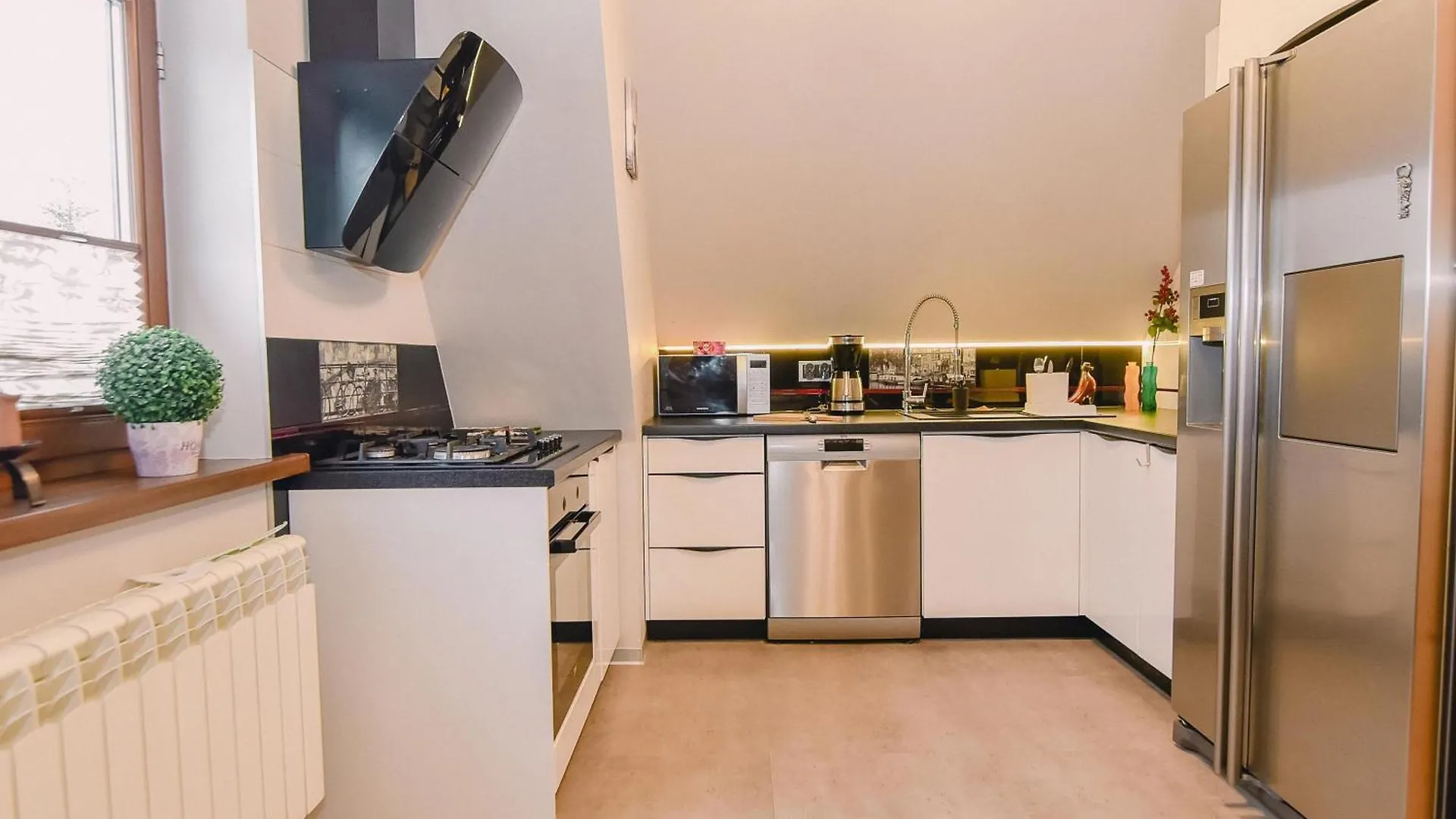 Apart4Sleepers Dwupoziomowy Apartament Wichrowe Wzgorze ザコパネ