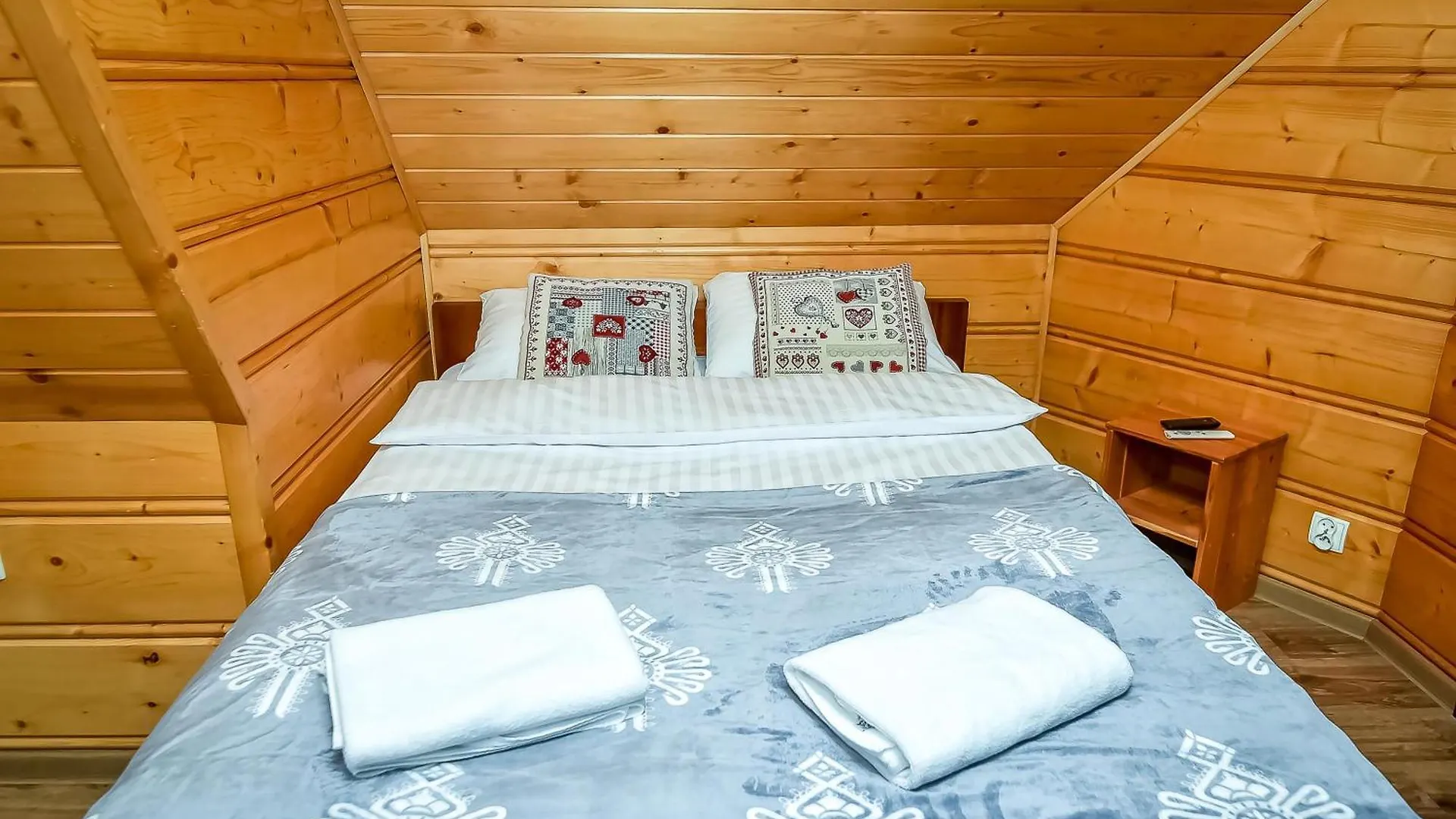 Apart4Sleepers Dwupoziomowy Apartament Wichrowe Wzgorze ザコパネ アパート