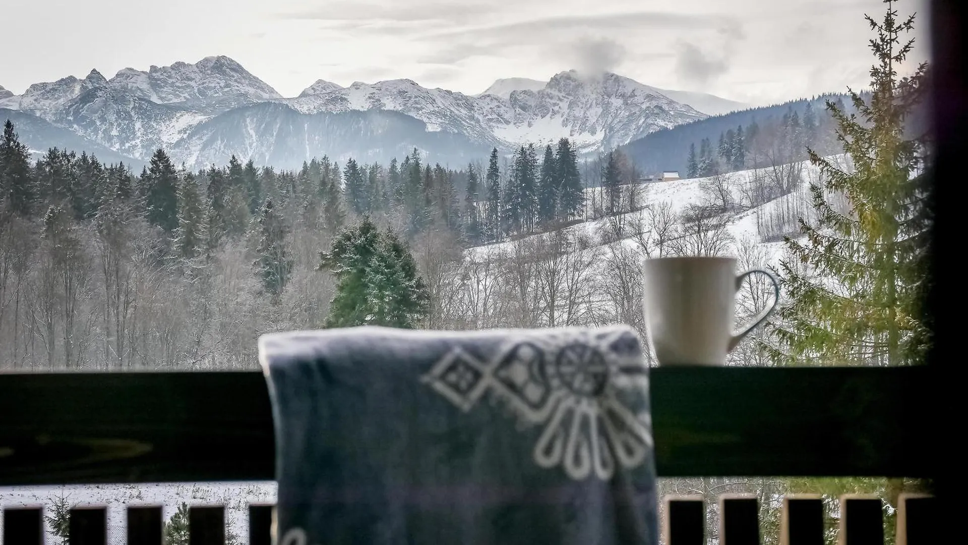 Apart4Sleepers Dwupoziomowy Apartament Wichrowe Wzgorze ザコパネ ポーランド